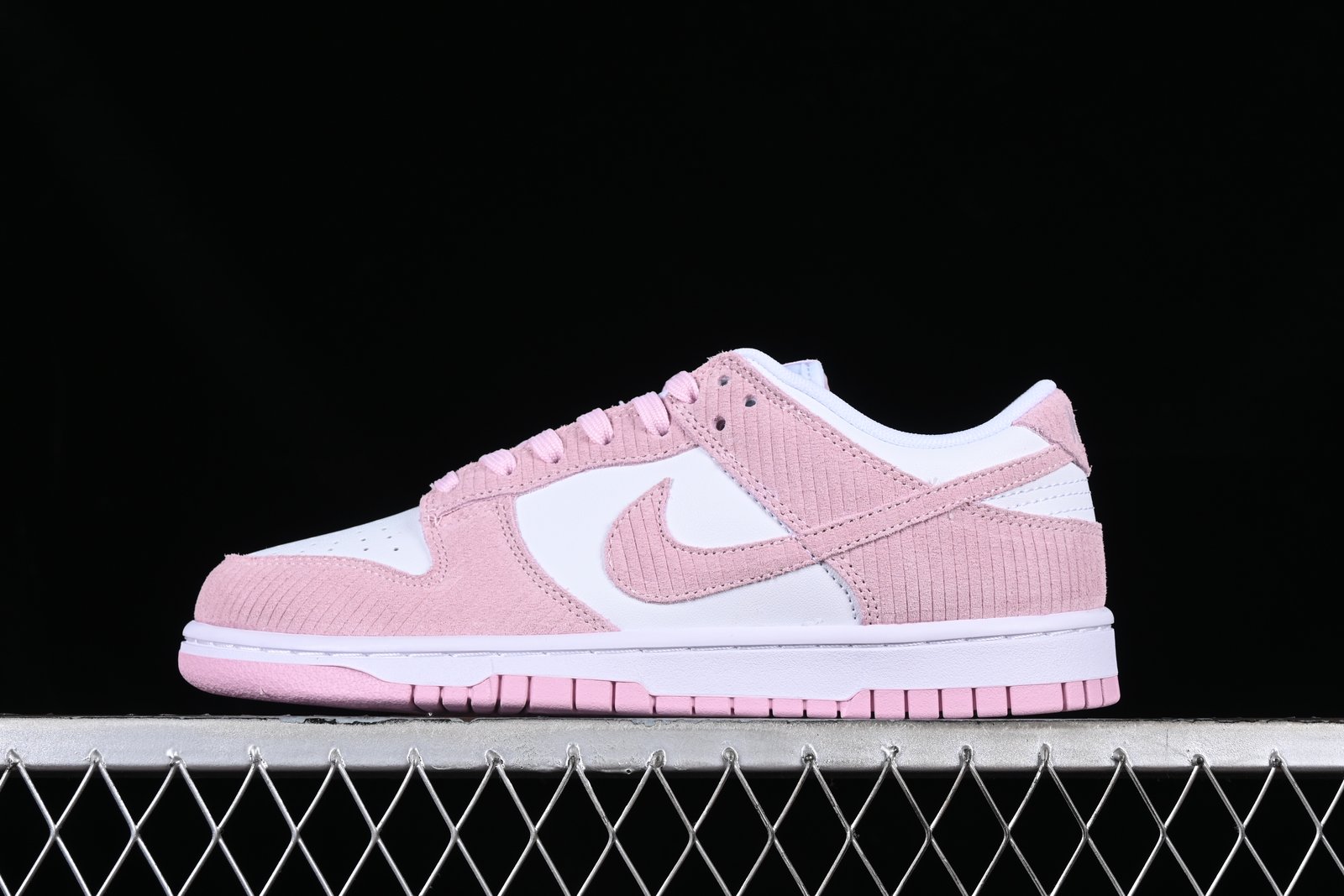 Dunk Low Pink Corduroy