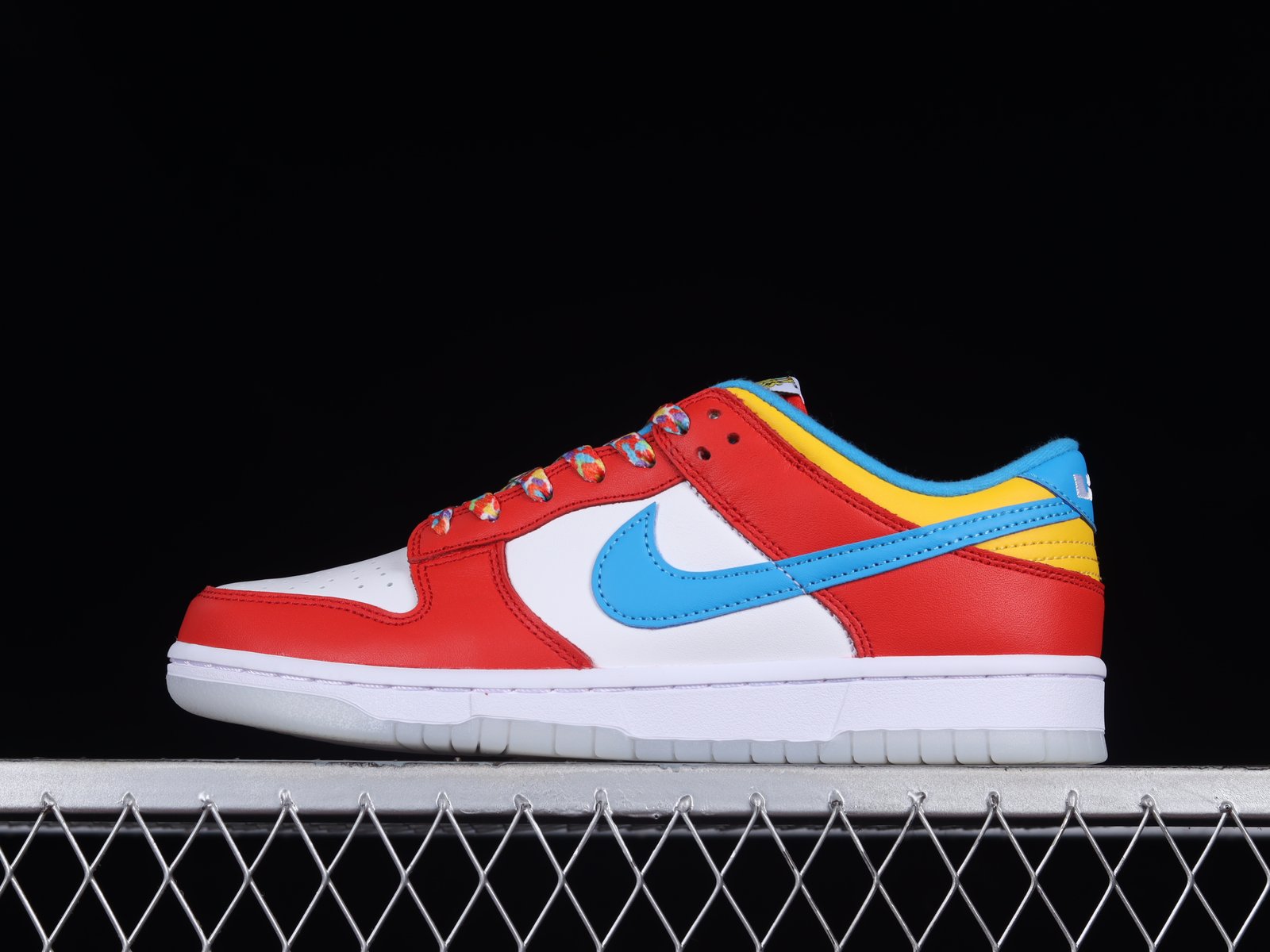 Dunk Low QS LeBron James Fruit