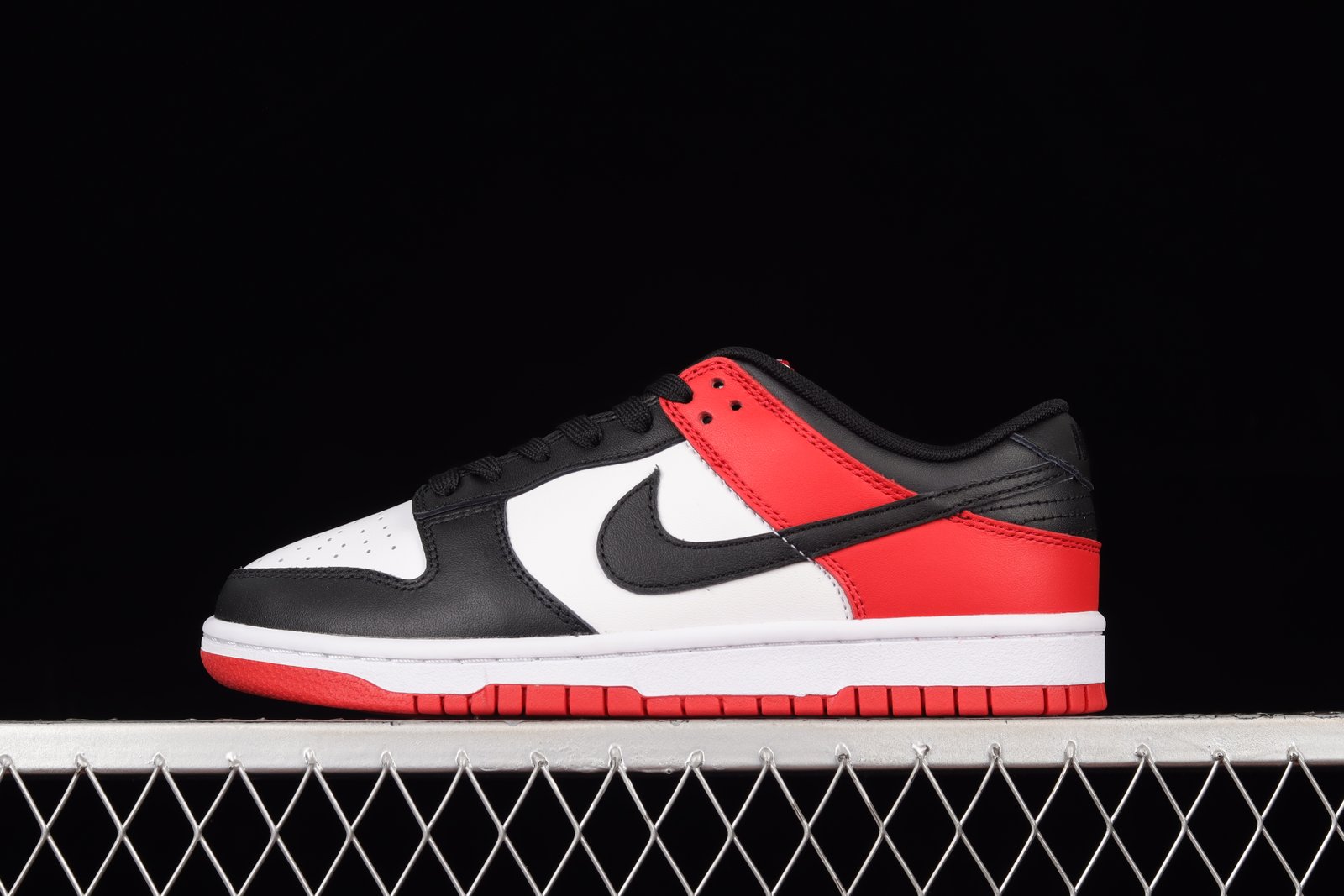 Dunk Low Blacj Toe